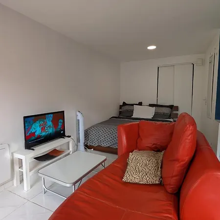 Apartment Calme Dans Un Quartier Residentiel - Proche Paris Houilles